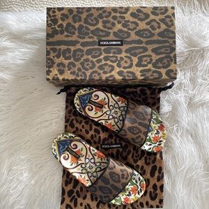 Dolce & Gabbana slide